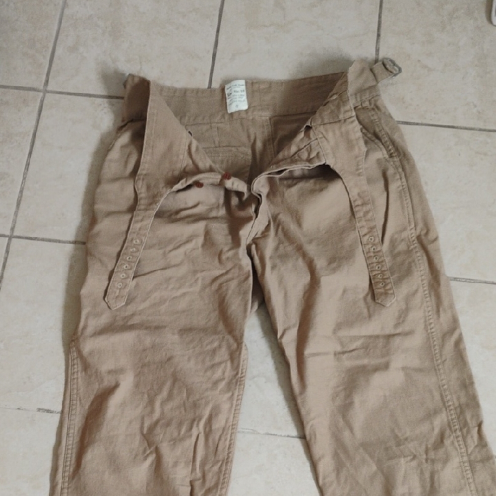 Men's Tan Casual Pants